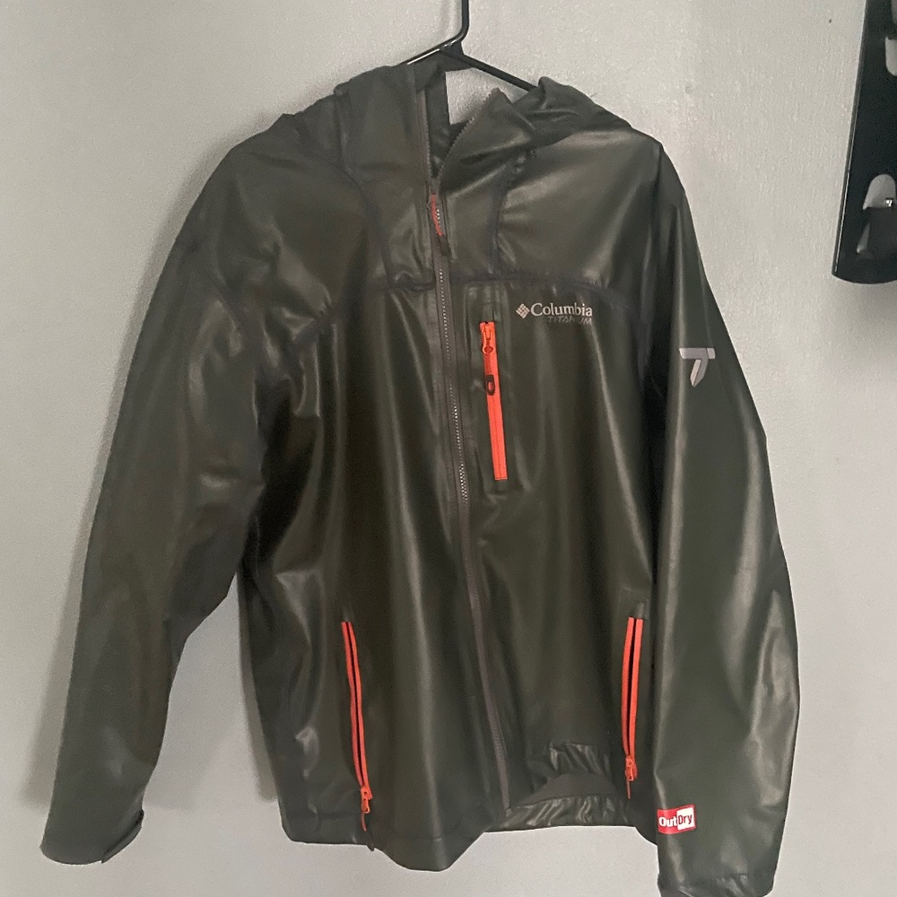 Columbia Out Dry Extreme Rain Jacket - Large